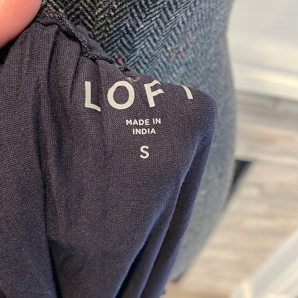 Ann Taylor Loft Navy Blue Off the Shoulder Lace Bell Sleeve Blouse Top Size S - Picture 4 of 7